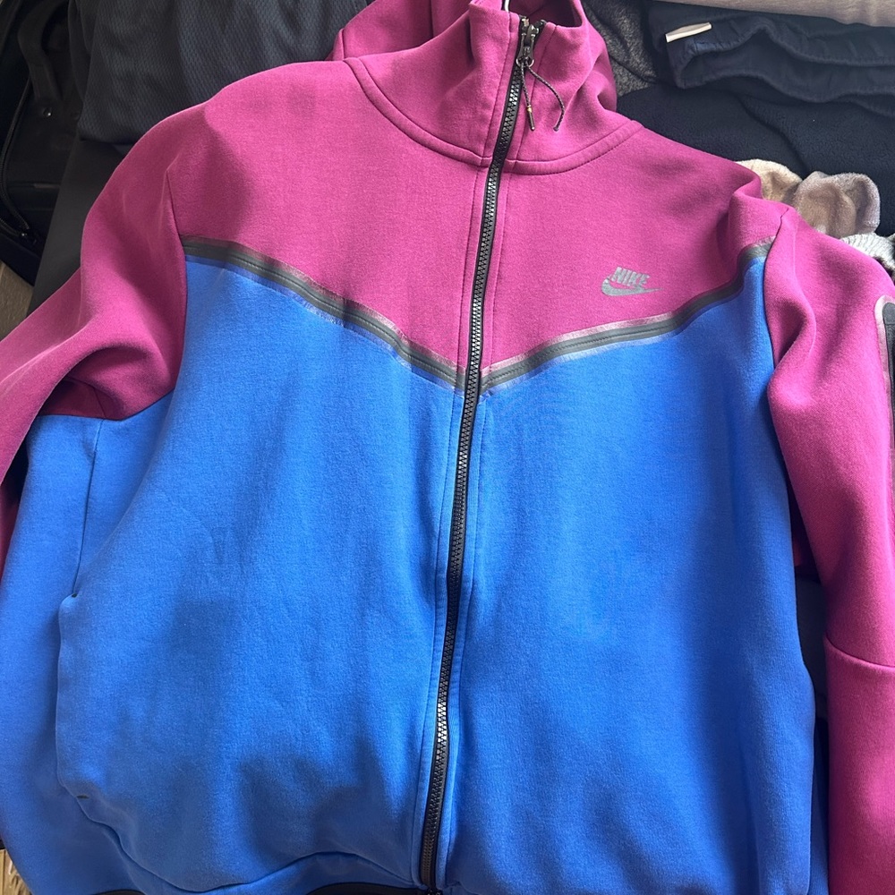 Nike tech set blue/purple
